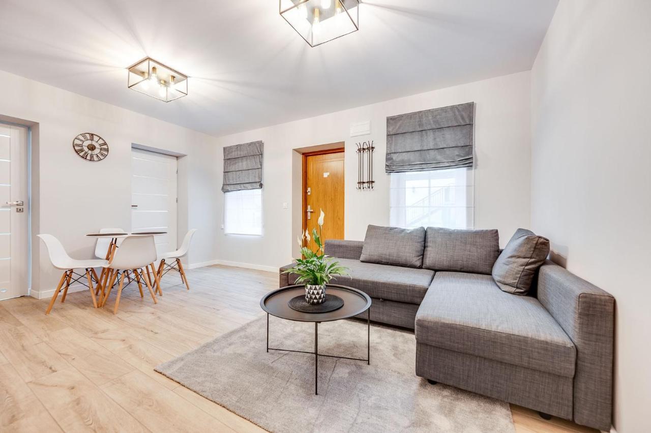 Central Platinum Apartments 23 リブニク エクステリア 写真