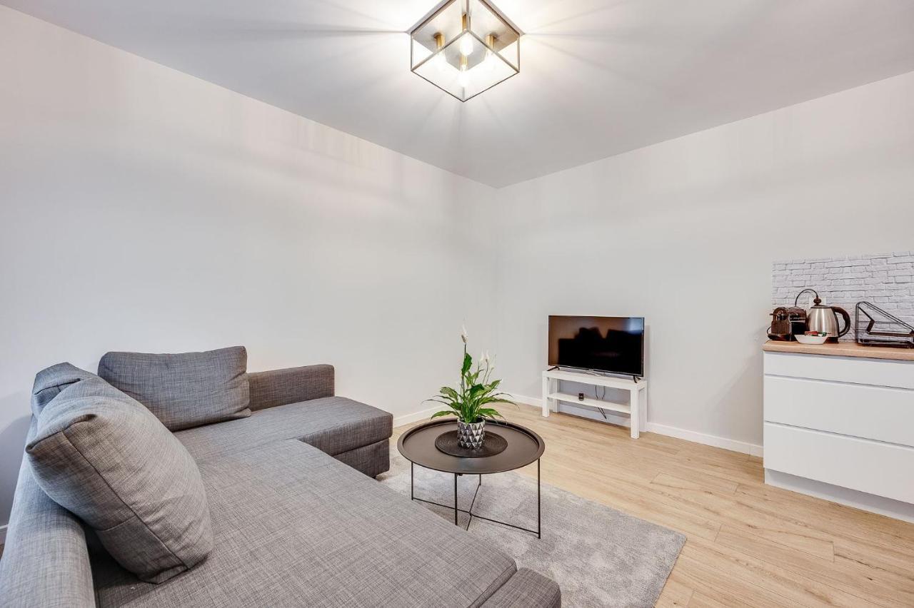 Central Platinum Apartments 23 リブニク エクステリア 写真